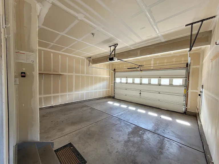 523 S Vance Ct — Photo 24