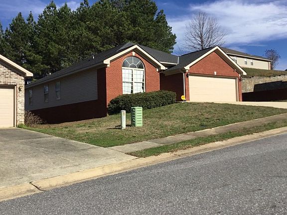 3rd image of 4120 Heathersage Cir