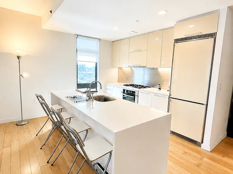 11-02 49th Ave #9A — Photo 6