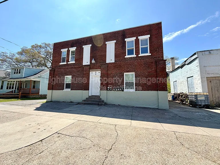 273 E Forest Ave #6 — Photo 10