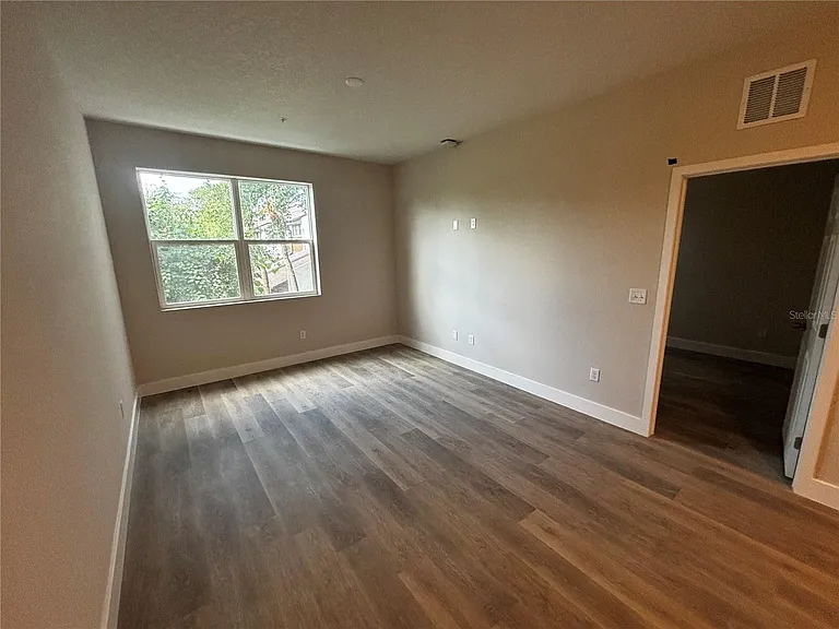4424 S Texas Ave #205 — Photo 11