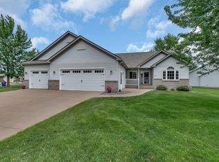47 Glenview Loop, Saint Cloud, MN 56303