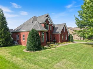 3220 Robinwood Dr, Murfreesboro, TN 37128
