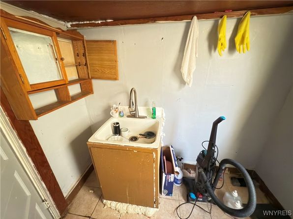 buffalo-new-york-30205030 picture