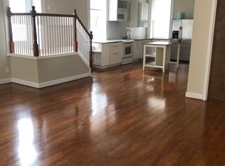 313 W 4th St #300, Cincinnati, OH 45202