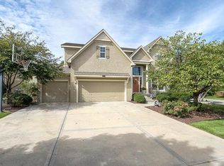 15600 Linden St, Overland Park, KS 66224