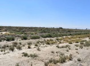 Vic Ave #C10-225, Lancaster, CA 93535