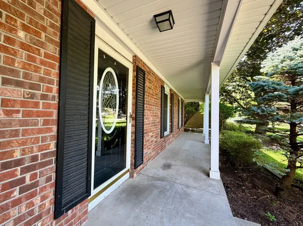 3620 Chamberlain Ave SE, Grand Rapids, MI 49508