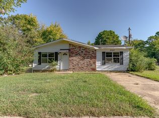 2410 Westacre Dr, Jonesboro, AR 72401