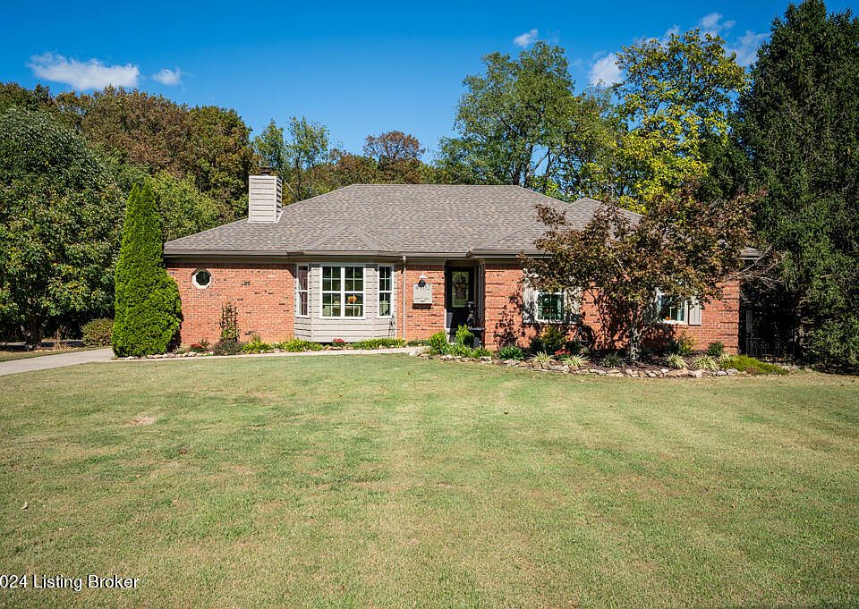 1st image of 4602 Fox Chase Dr