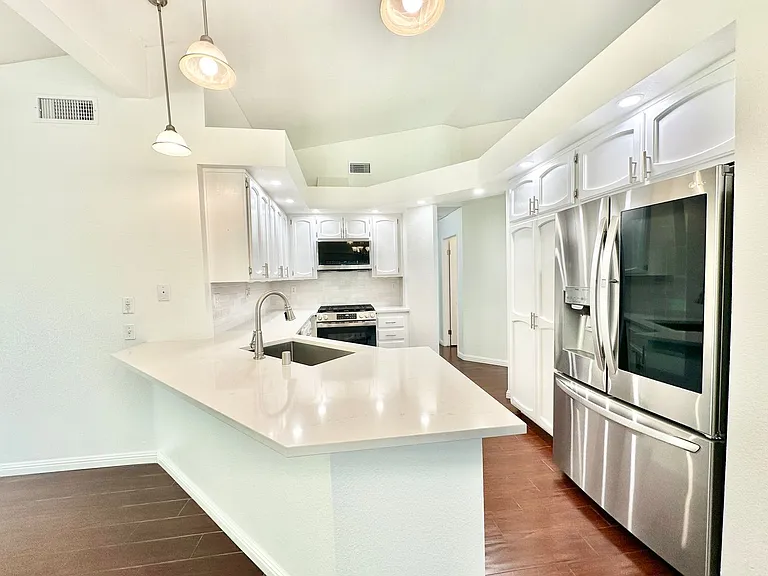 1415 Henshaw Rd — Photo 12