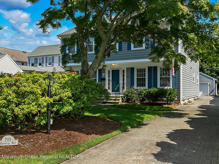203 Washington Blvd — Photo 2
