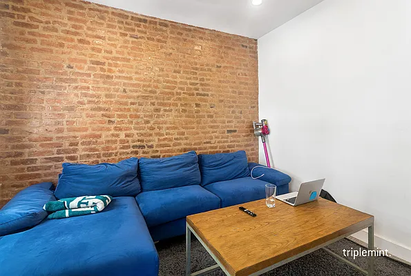 Rented by Triplemint | media 14