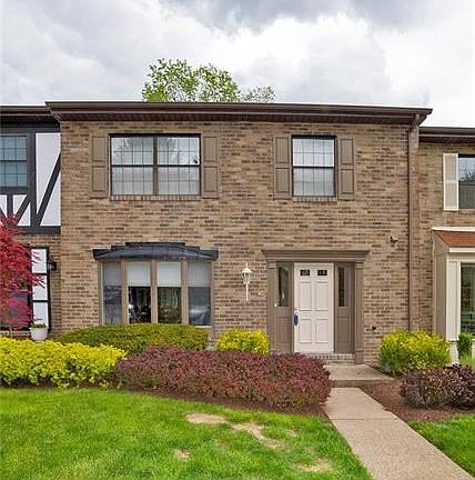2nd image of 412 Edgetree Ln