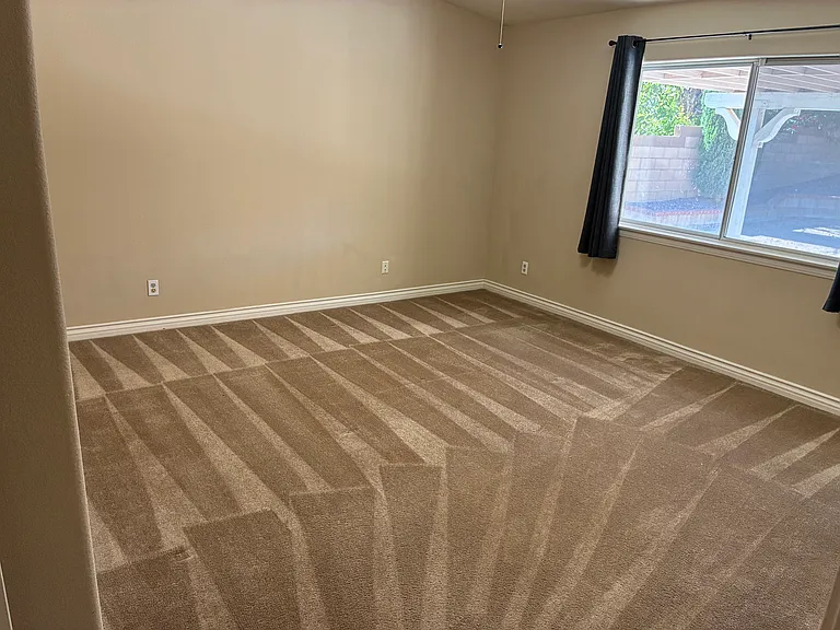 2614 Sycamore Ln — Photo 23