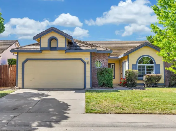 8982 Chantal Way, Sacramento, CA 95829