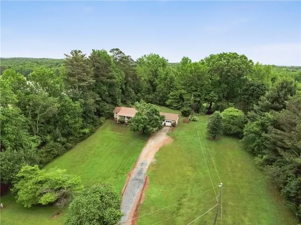 416 Clonts Rd, Douglasville, GA 30134