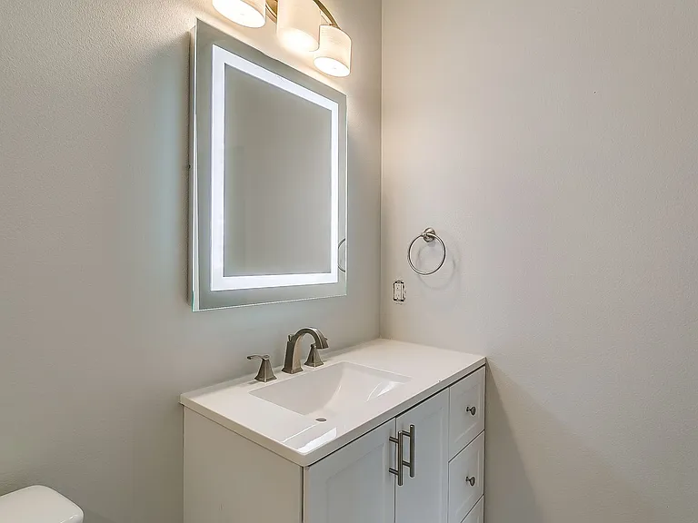 3210 Forest Park Blvd — Photo 10