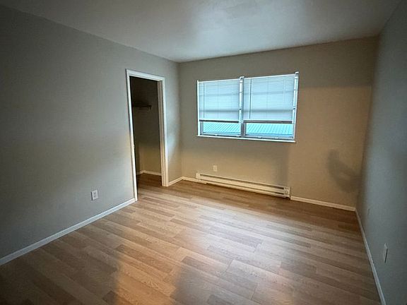 5th image of 152 E Vienna St APT 1