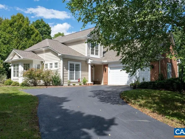 317 Shepherds Ridge Cir, Charlottesville, VA 22901