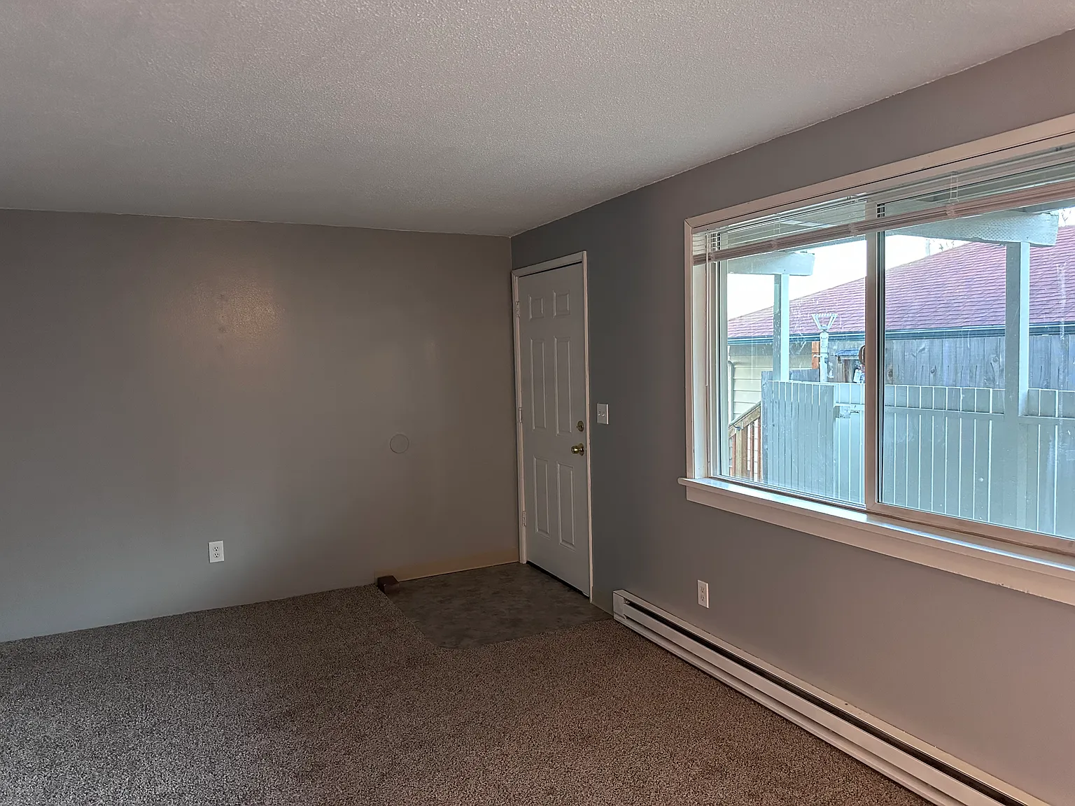 2 bed, 800 sqft, $1,500 — Photo 4