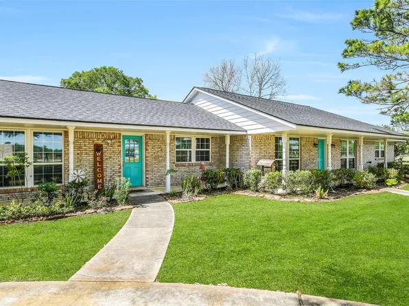 3358 County Road 172, Alvin, TX 77511