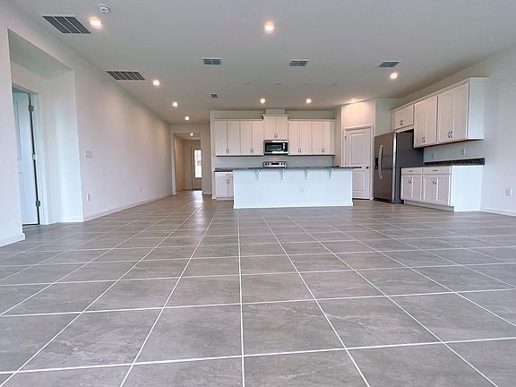 4th image of 1122 Boardwalk Pl