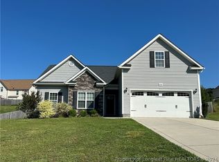 498 New Castle Ln, Spring Lake, NC 28390