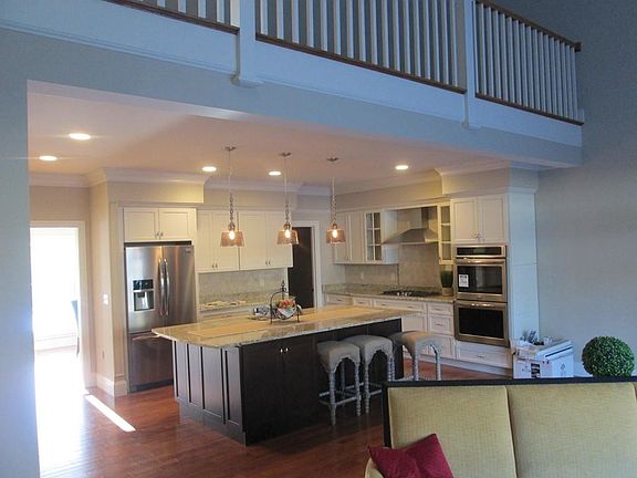 4th image of 12 Taylor Cove Dr #0