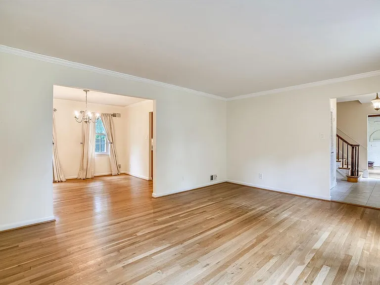 11200 Powder Horn Dr — Photo 25