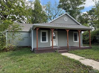 450 Michigan Ave, Lebanon, MO 65536