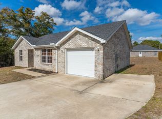 402 Serene Ct, Crestview, FL 32539