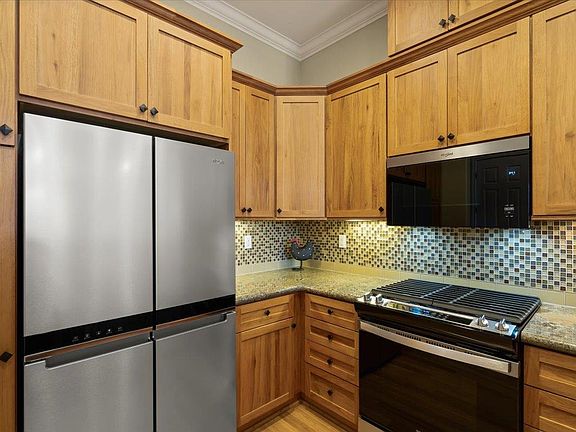 4th image of 2881 Meridian Ave Unit 359