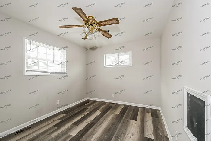 1200 Acredale Dr — Photo 10