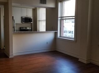 200 S 17th St #10C, Philadelphia, PA 19103