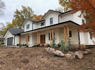 5309 W 65th Pl, Prairie Village, KS 66208