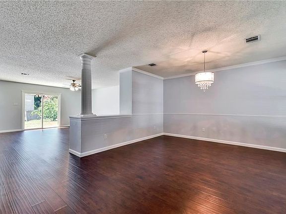 4th image of 908 Lodosa Dr