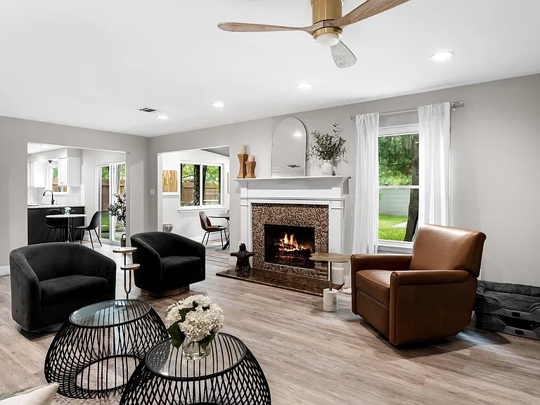 11600 Parkfield Dr — Photo 8