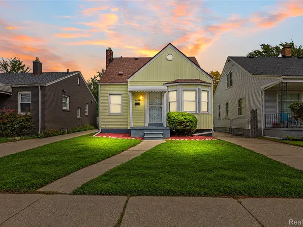 6484 Westwood St, Detroit, MI 48228