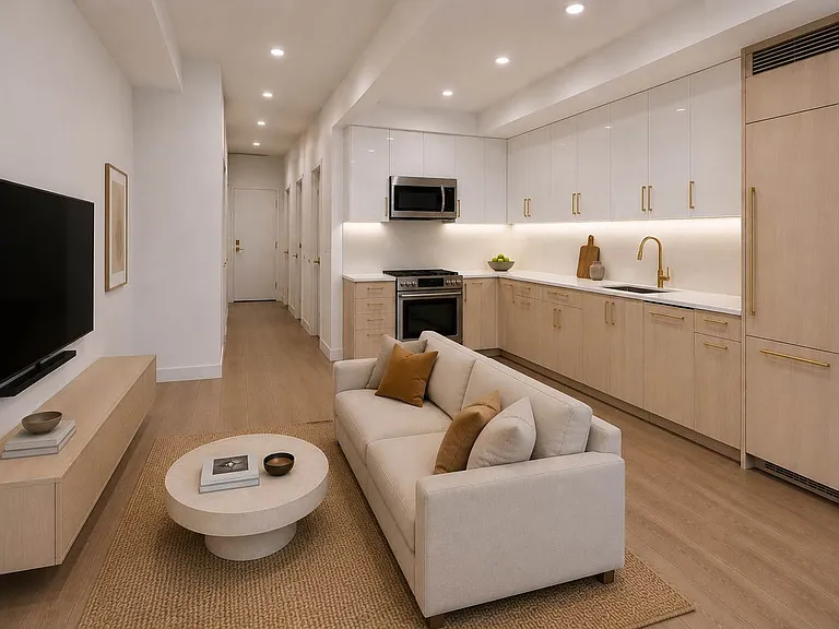 131 E 29th St #2 — Photo 1