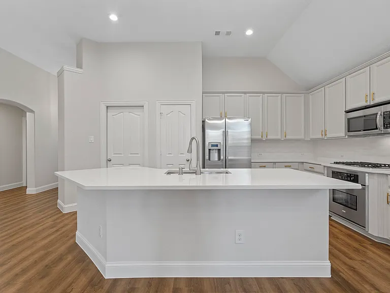 3628 Jockey Dr — Photo 7