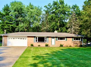 902 Marquardt Ave NW, North Canton, OH 44720