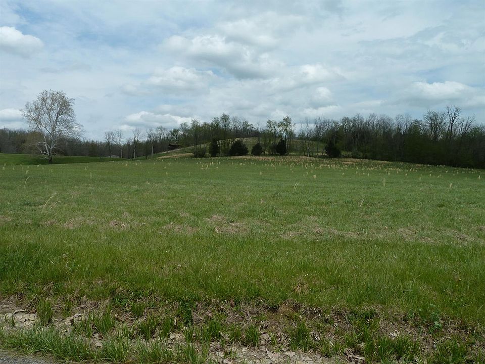 2nd image of 527 Morris Rd