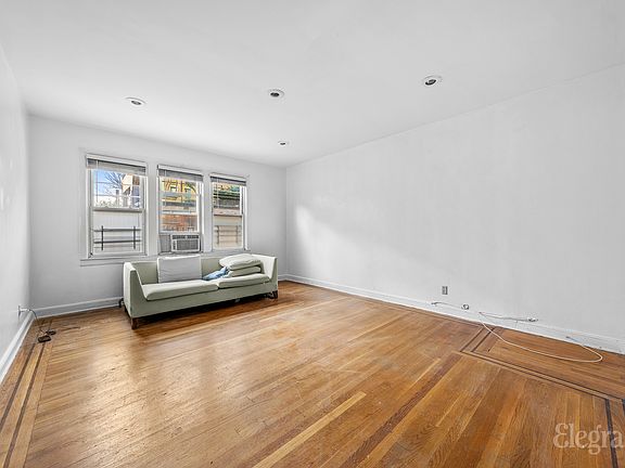 4th image of 39-11 27th St #A