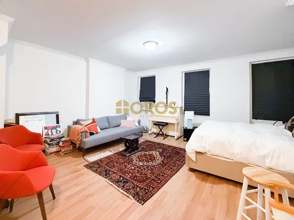 38 Grand Street image 1 of 6