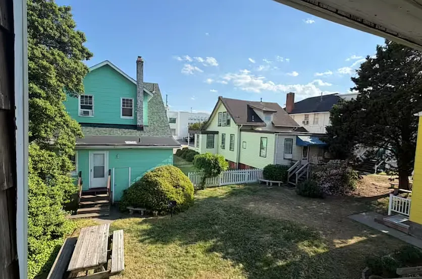 3701 Atlantic Ave — Photo 2