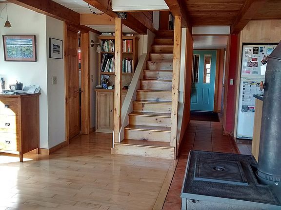 hallway to garage and shed