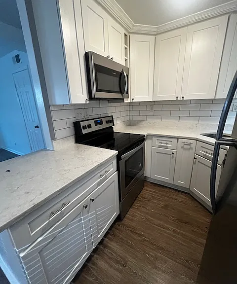 2130 N Cameron St #2130 — Photo 7