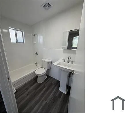 590 NW 58th St — Photo 11