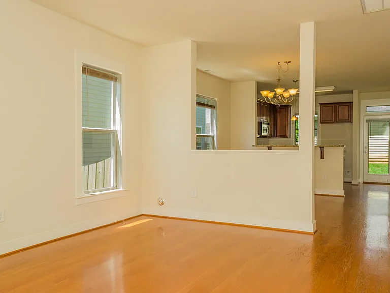 4402 Crystal Breeze St — Photo 14